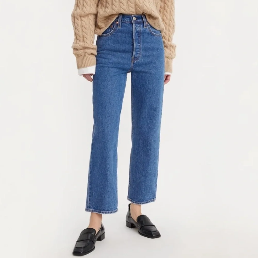 Levi’s Ribcage Straight Jeans
